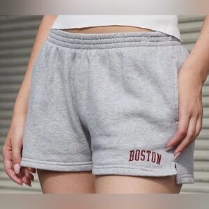 Brandy Melville Rosa Boston Shorts
